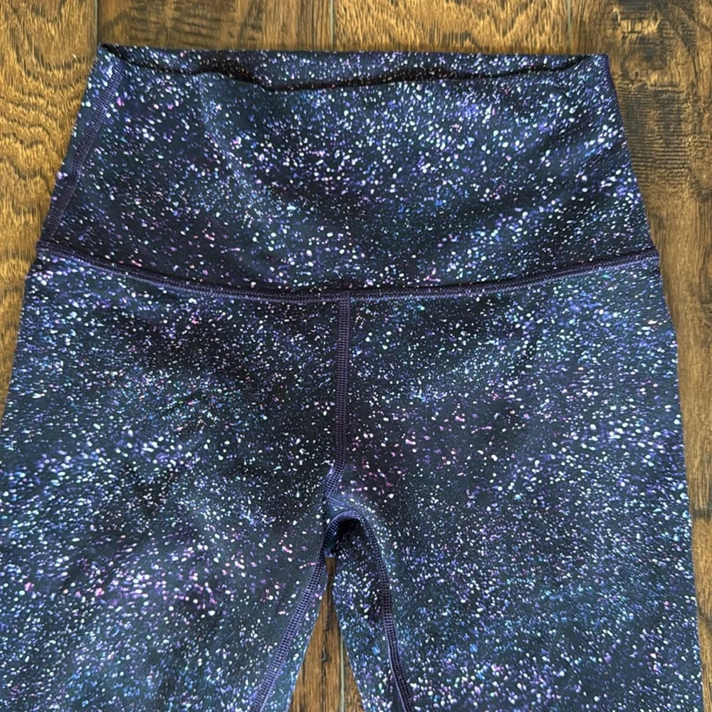 Lululemon Wunder Under high rise leggings, size 4 - Picture 8 of 11